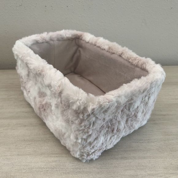 UGG Marissa Medium Bin Rosewater Pink White Storage Bin NEW w/ Tags - Picture 4 of 7